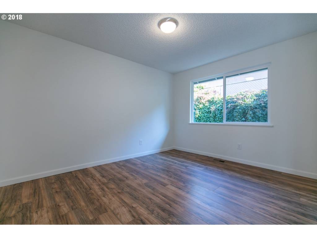 Columbia Redevelopment – 7535 Springhill Dr – Guest Bedroom